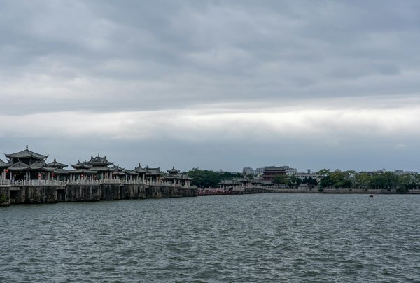 Yoga ou Pilates : Quel est le meilleur choix pour vous ? Comparatif détaillé